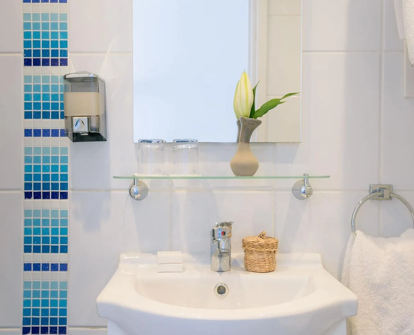 Mikes Kanarium City Hotel Larnaca Kypr